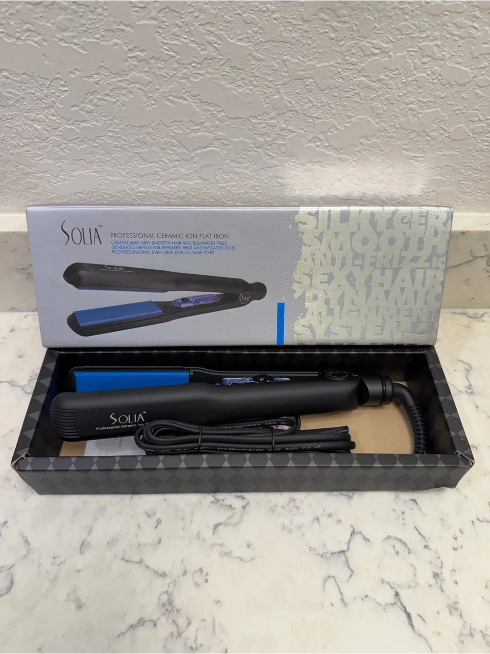 Solia ST114 Professional Ceramic Ion Flat Iron 1.25” Made in Korea Open Box